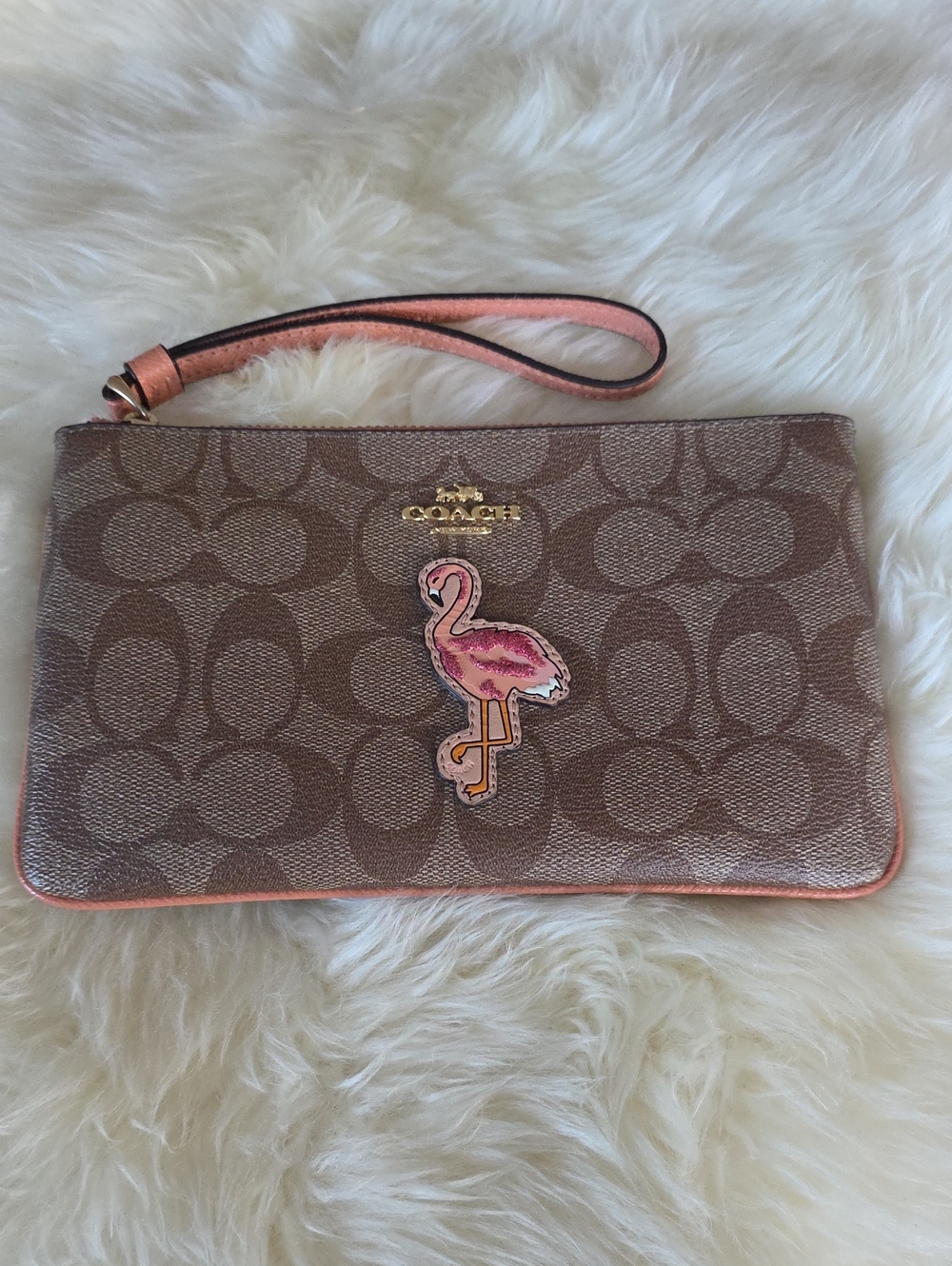 Coach Large Signature Flamingo Top Zippered Wristlet Phone Wallet 🤎🦩📱💛🎁